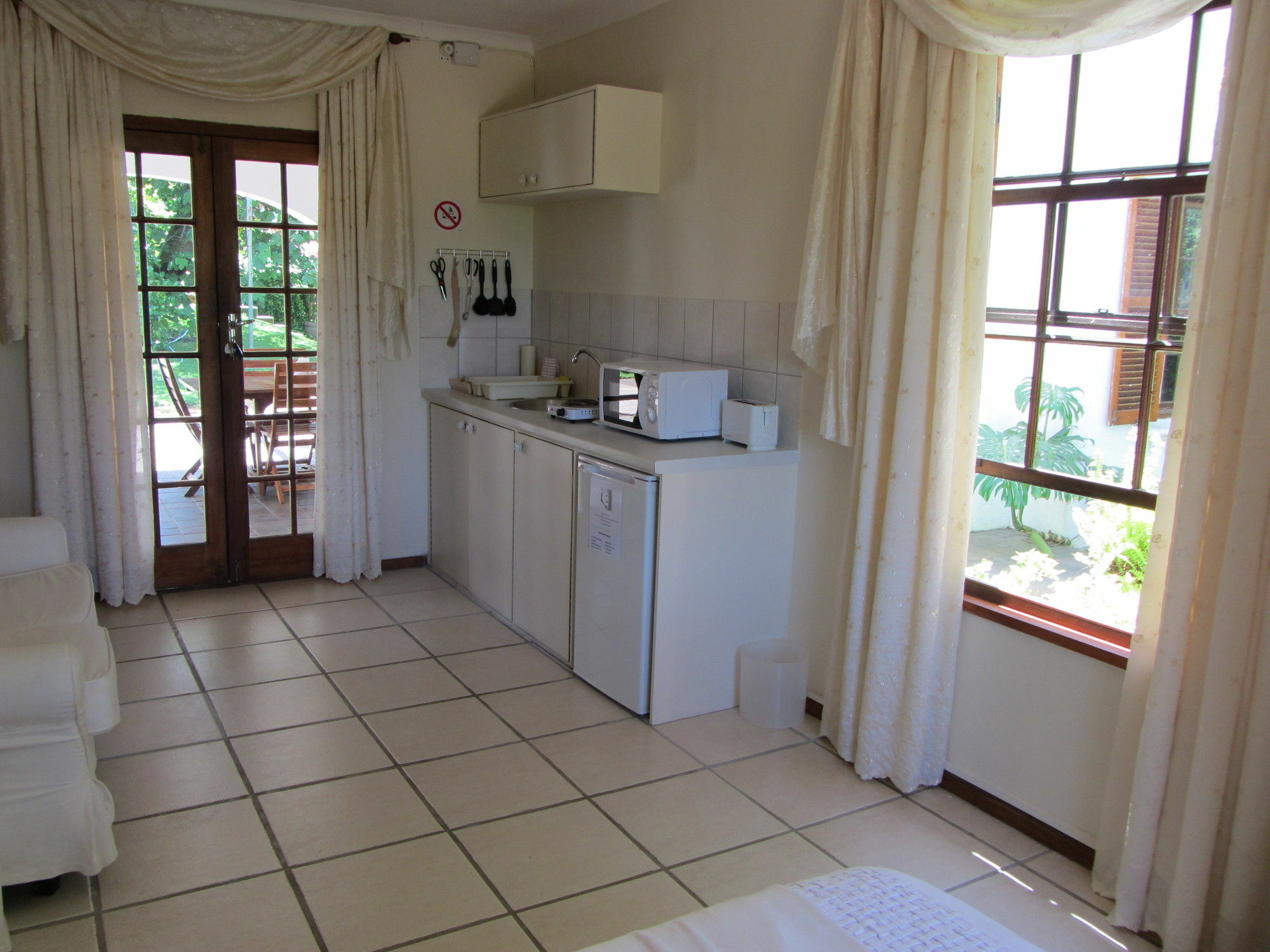 Aan-Den-Weg Stellenbosch Exterior foto